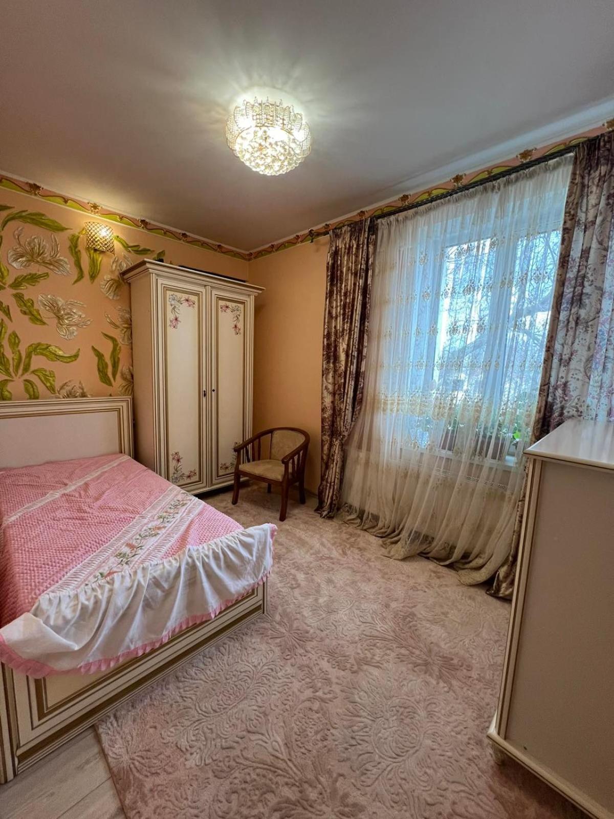 Gold Rose Apartament Chisinau Eksteriør bilde