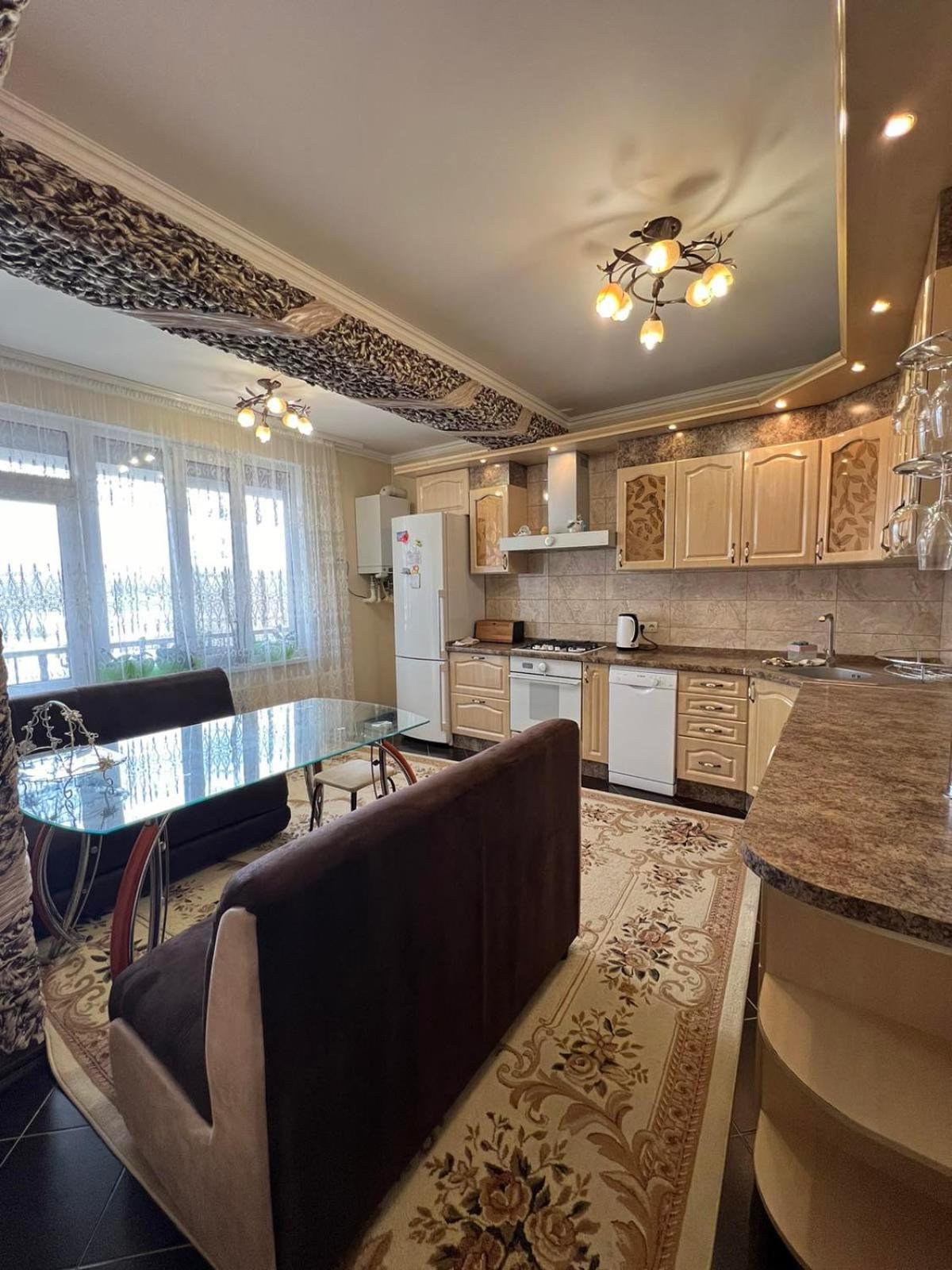 Gold Rose Apartament Chisinau Eksteriør bilde